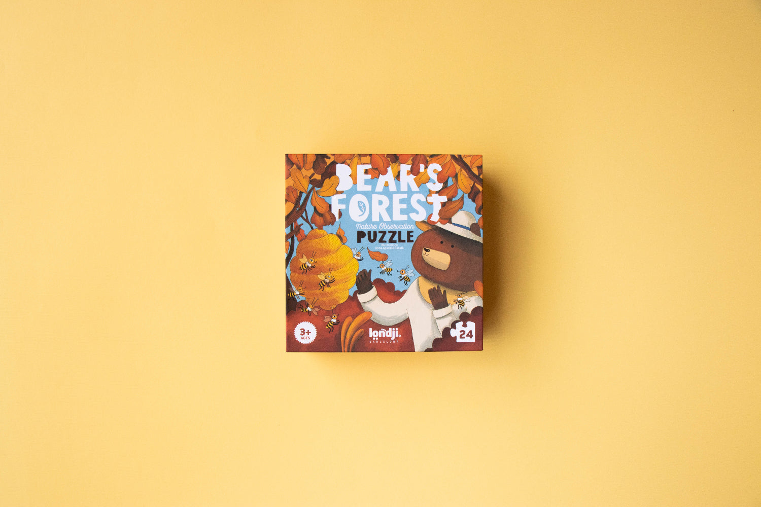 Box of 'Bear's Forest Puzzle' on a yellow background