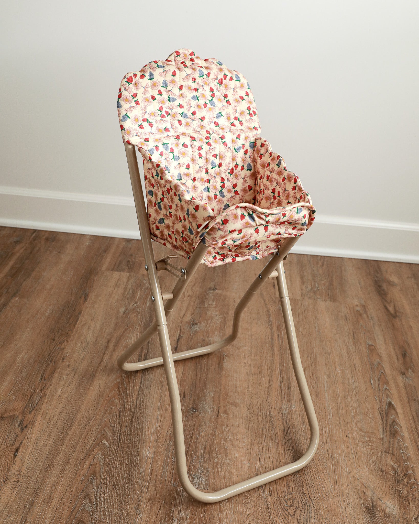 Doll High Chair - Marguerit Berry