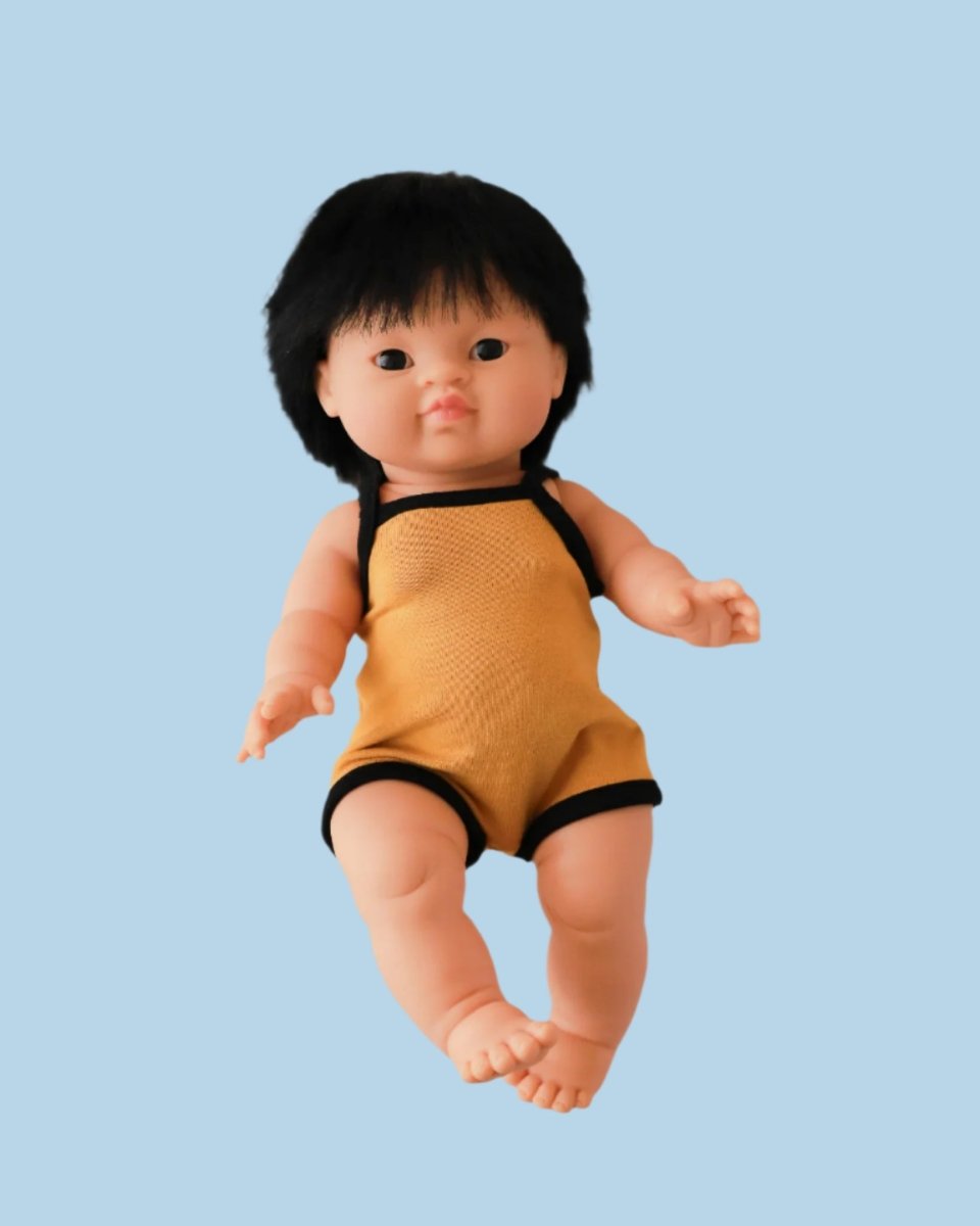 Midsummer baby doll outfits in bright colors