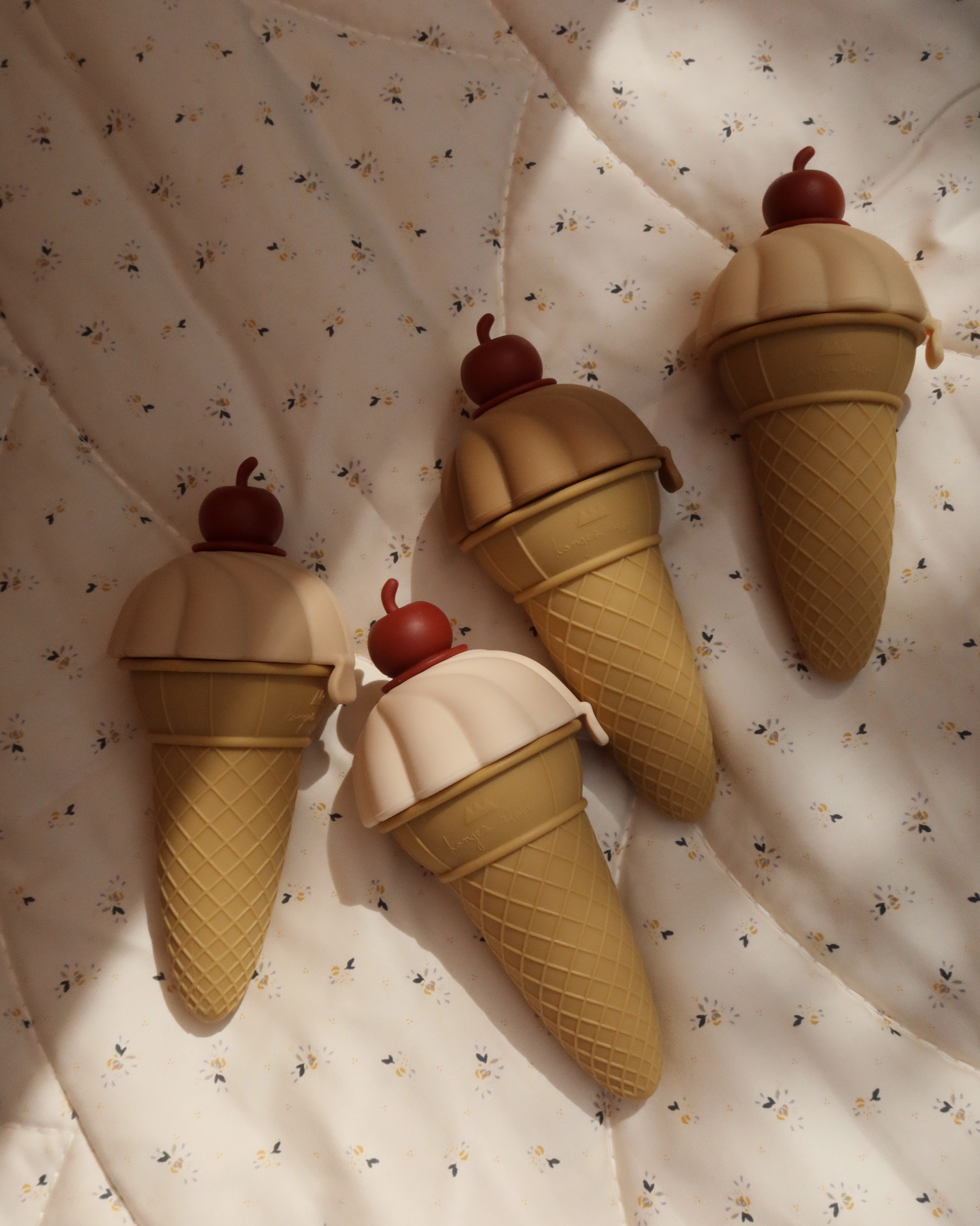 Silicone Ice Cream Molds - 4 Pack