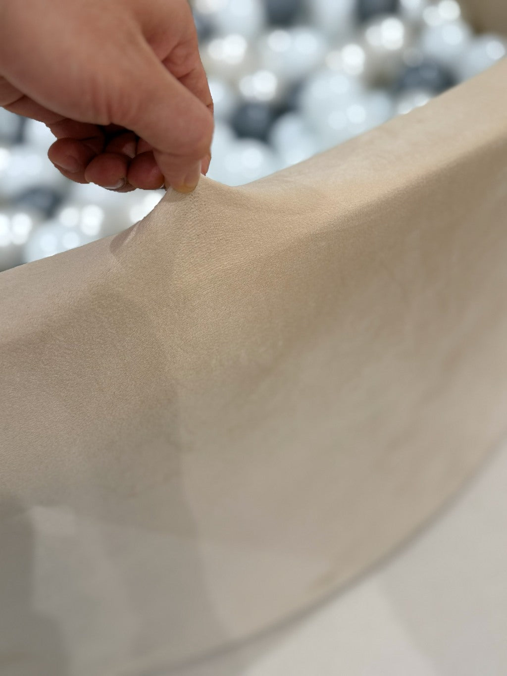 Velvet fabric of ball pit