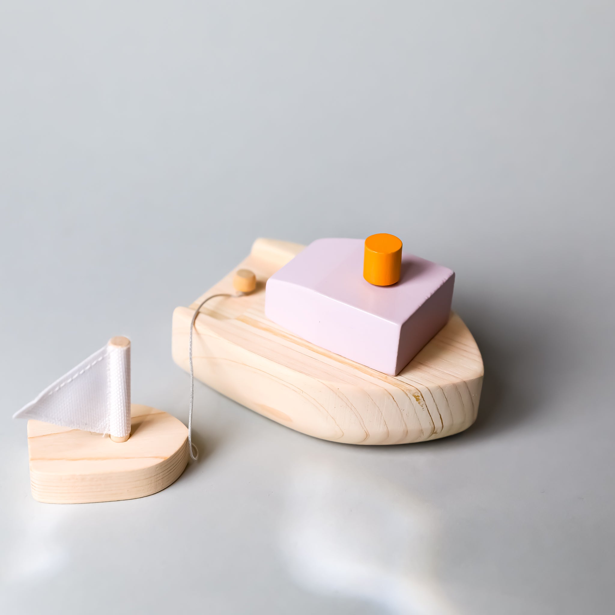 Wooden Wind-up Bath Boat by Kiko+ & gg*