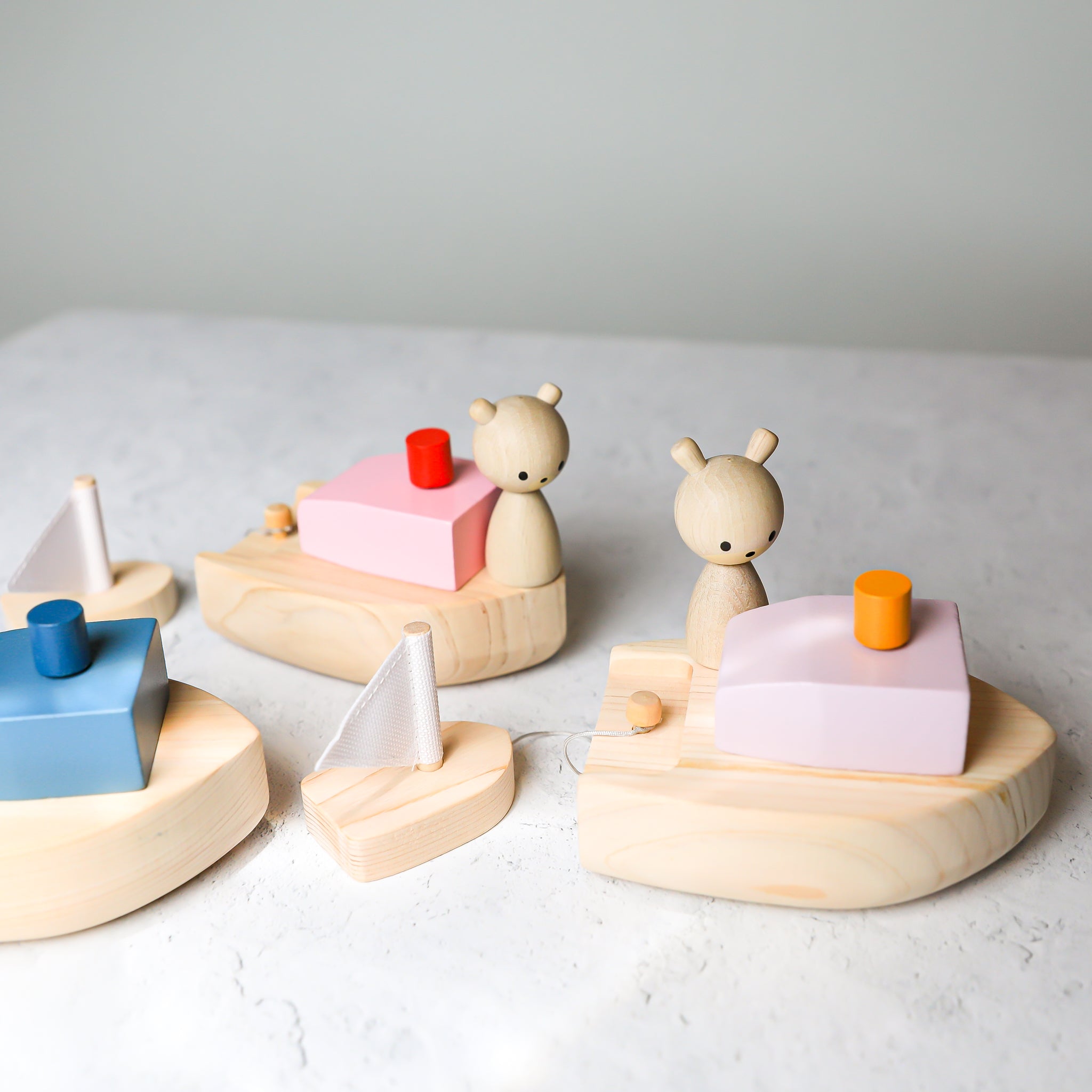 Wooden Wind-up Bath Boat by Kiko+ & gg*