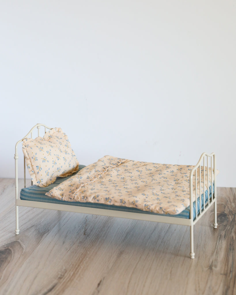 Maileg | Miniature Bed, Mini - Blue