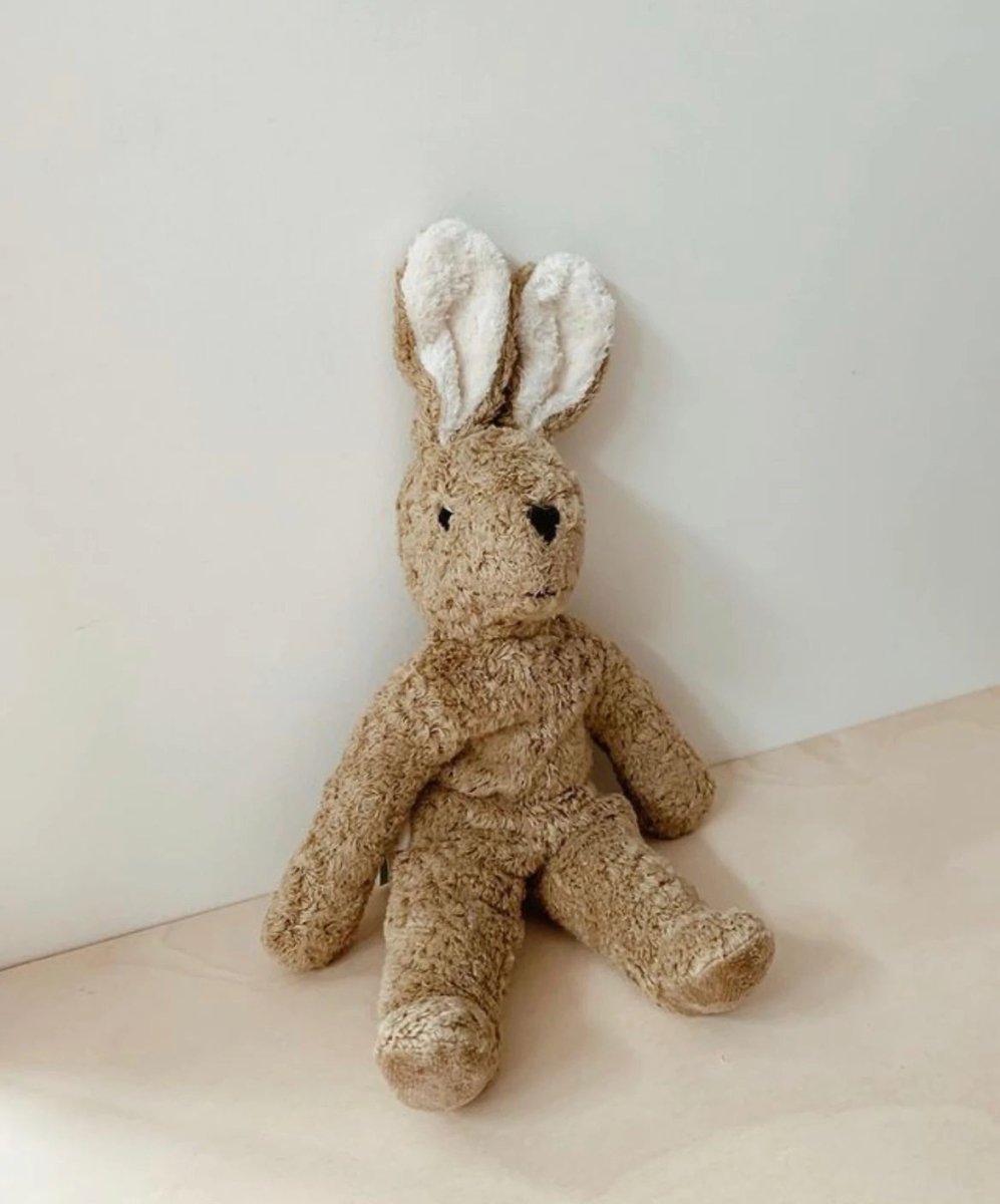 German-made Senger Naturwelt floppy beige rabbit with cream inner ears