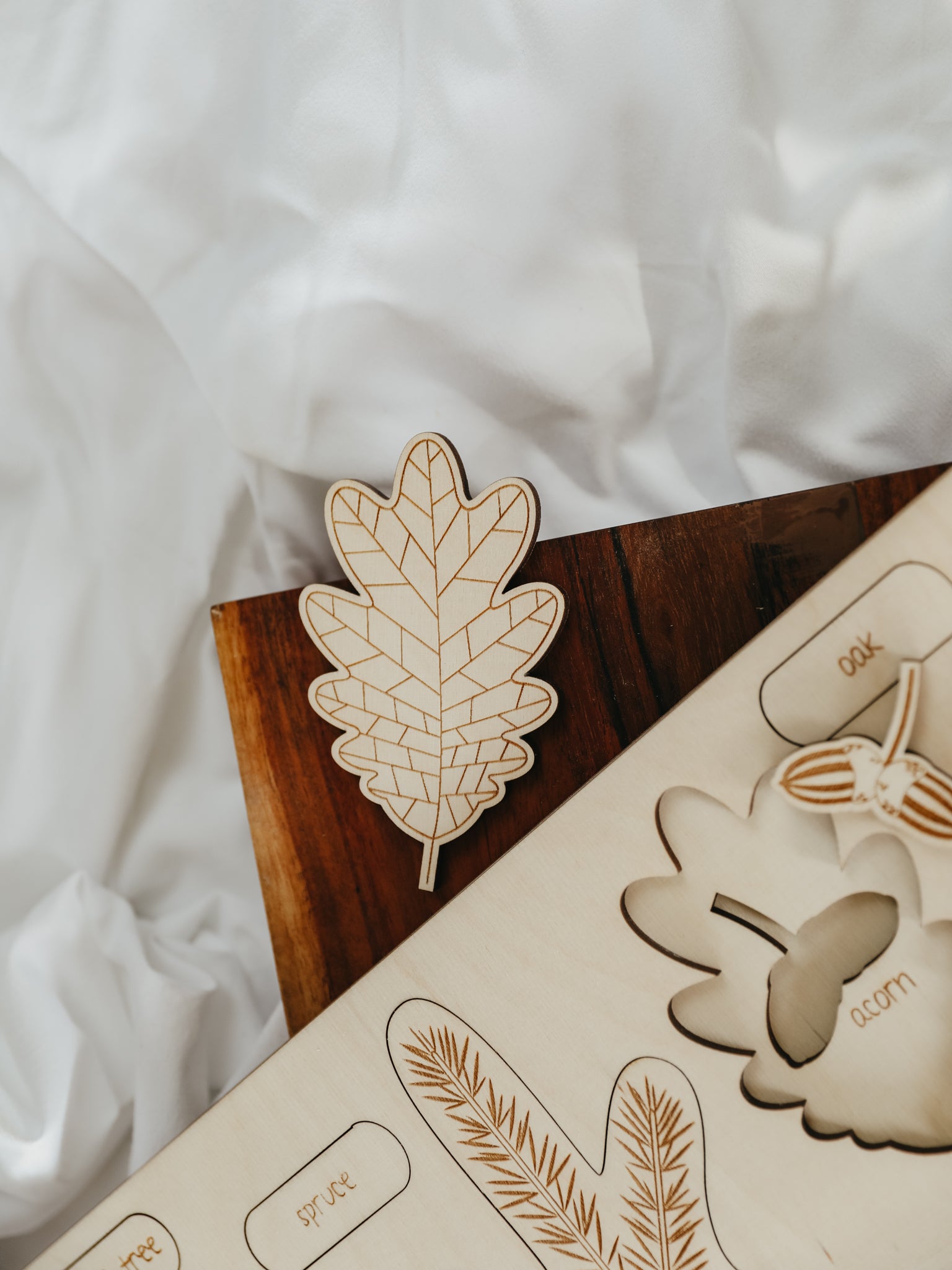 Leaf Wooden Puzzle (24 elements)