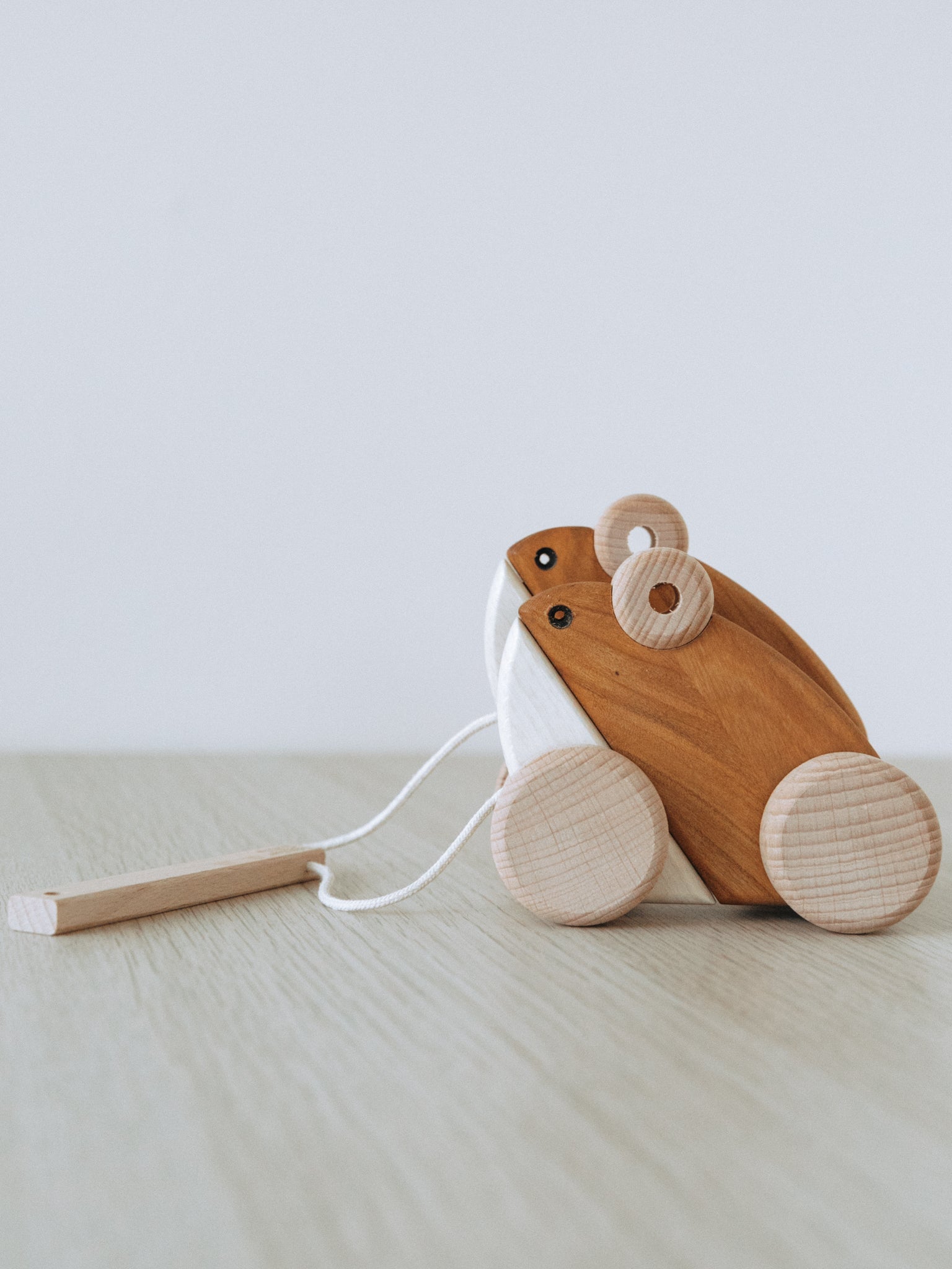 BAJO | Double Frogs Wooden Pull Toy