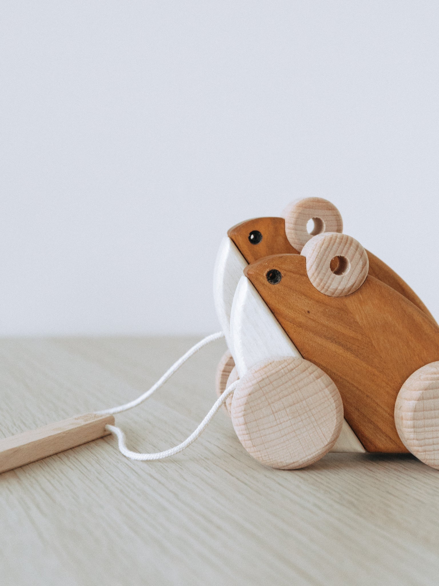 BAJO | Double Frogs Wooden Pull Toy