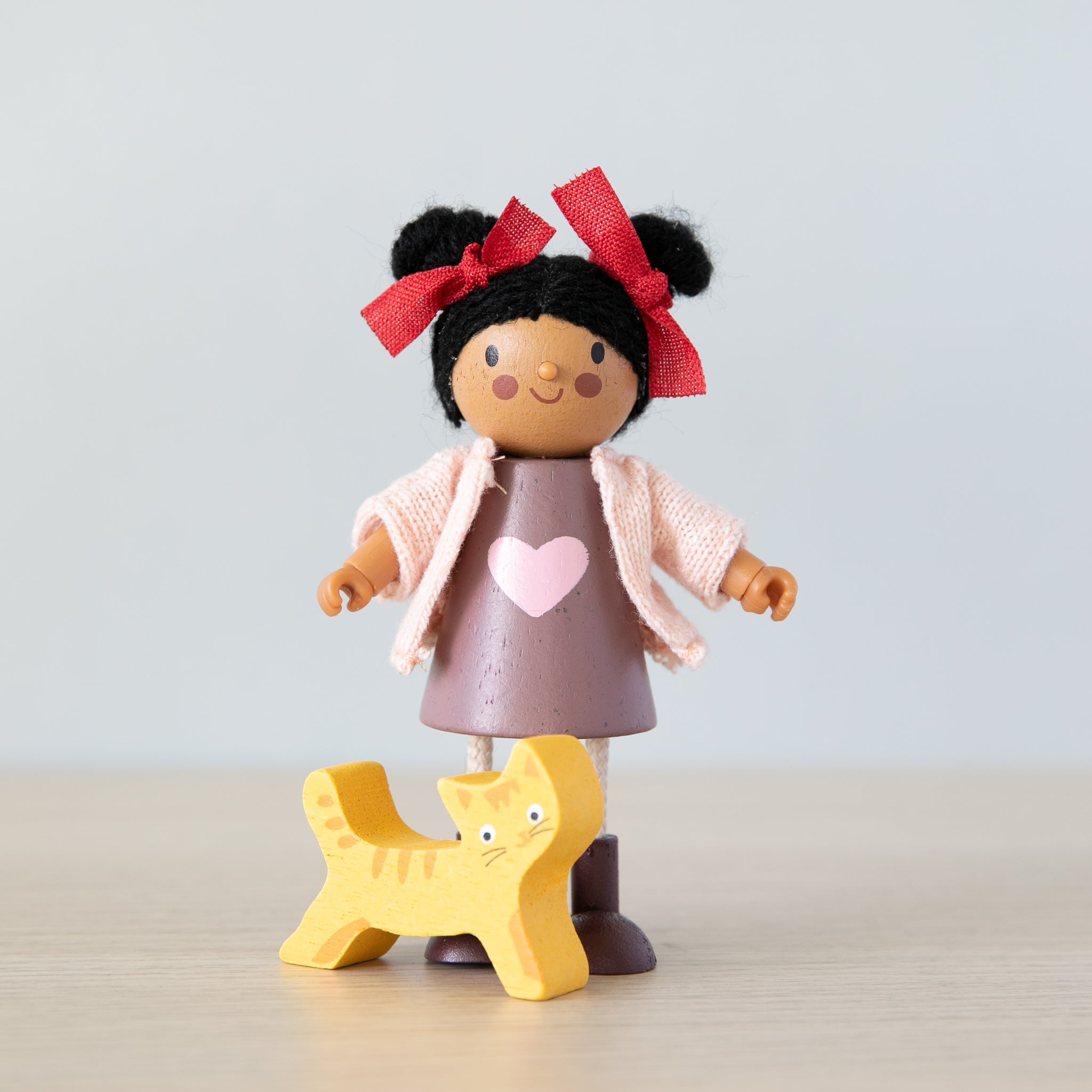 Wooden Doll Family - The Forresters