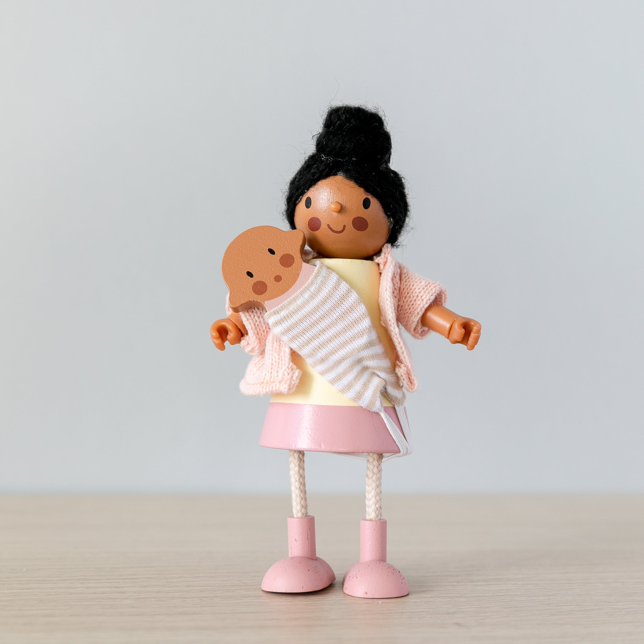 Wooden Doll Family - The Forresters