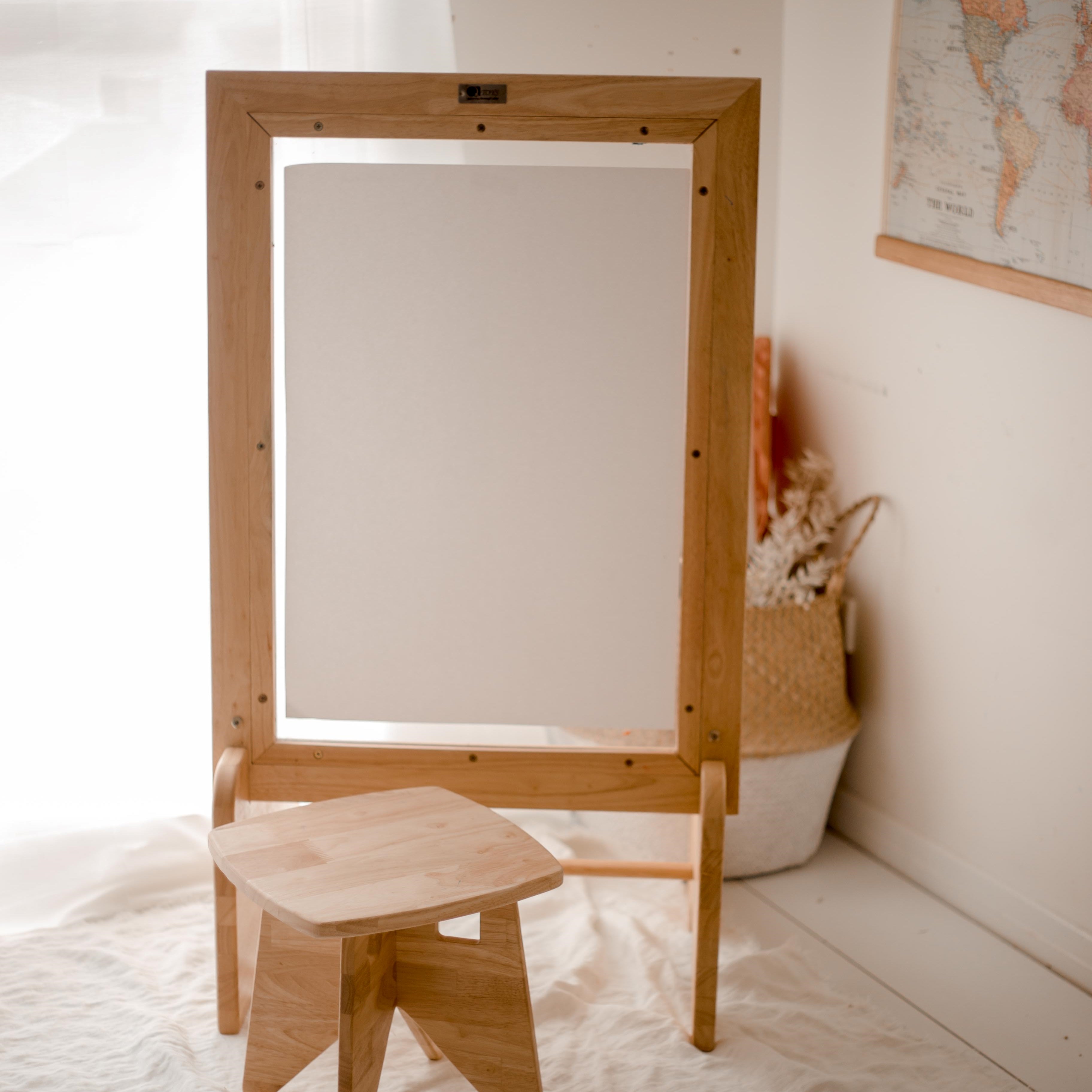 Large Acrylic Easel