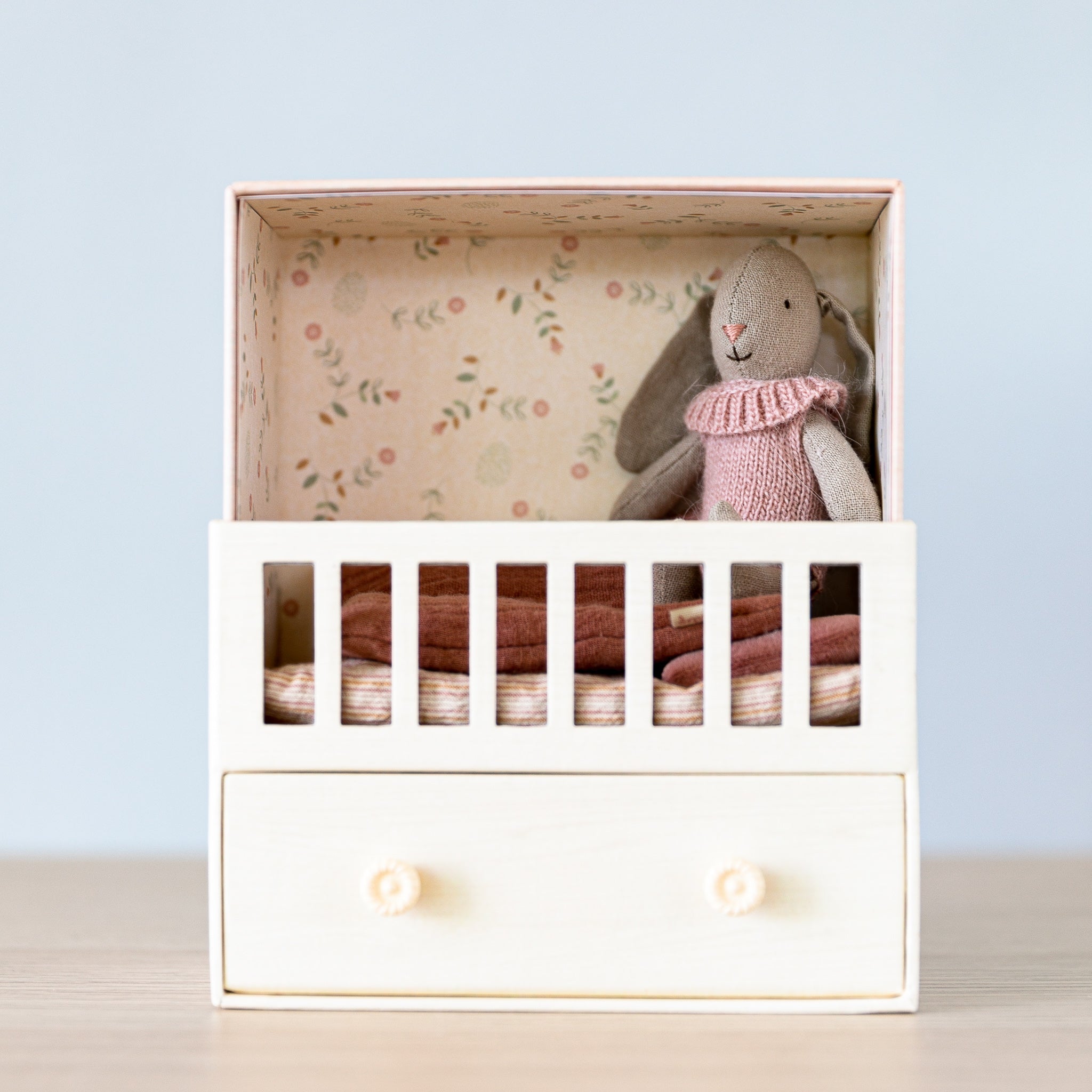 Maileg Baby Room with Micro Bunny