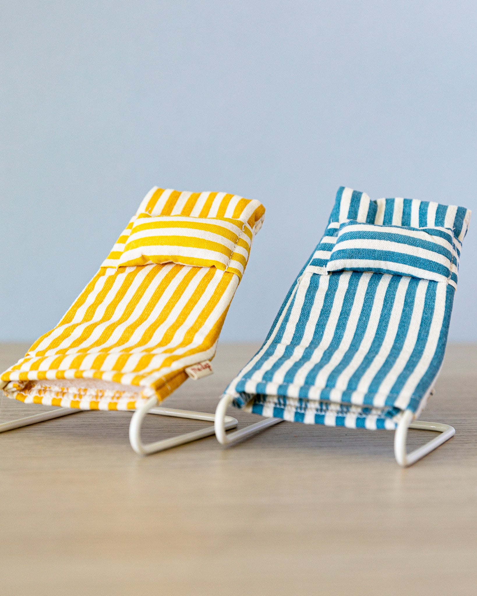 Maileg Beach Chairs (set of 2)