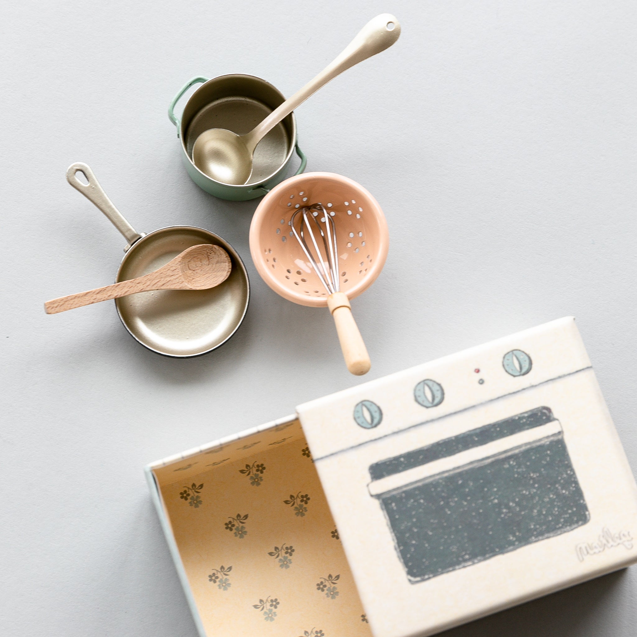 Maileg Cooking Set
