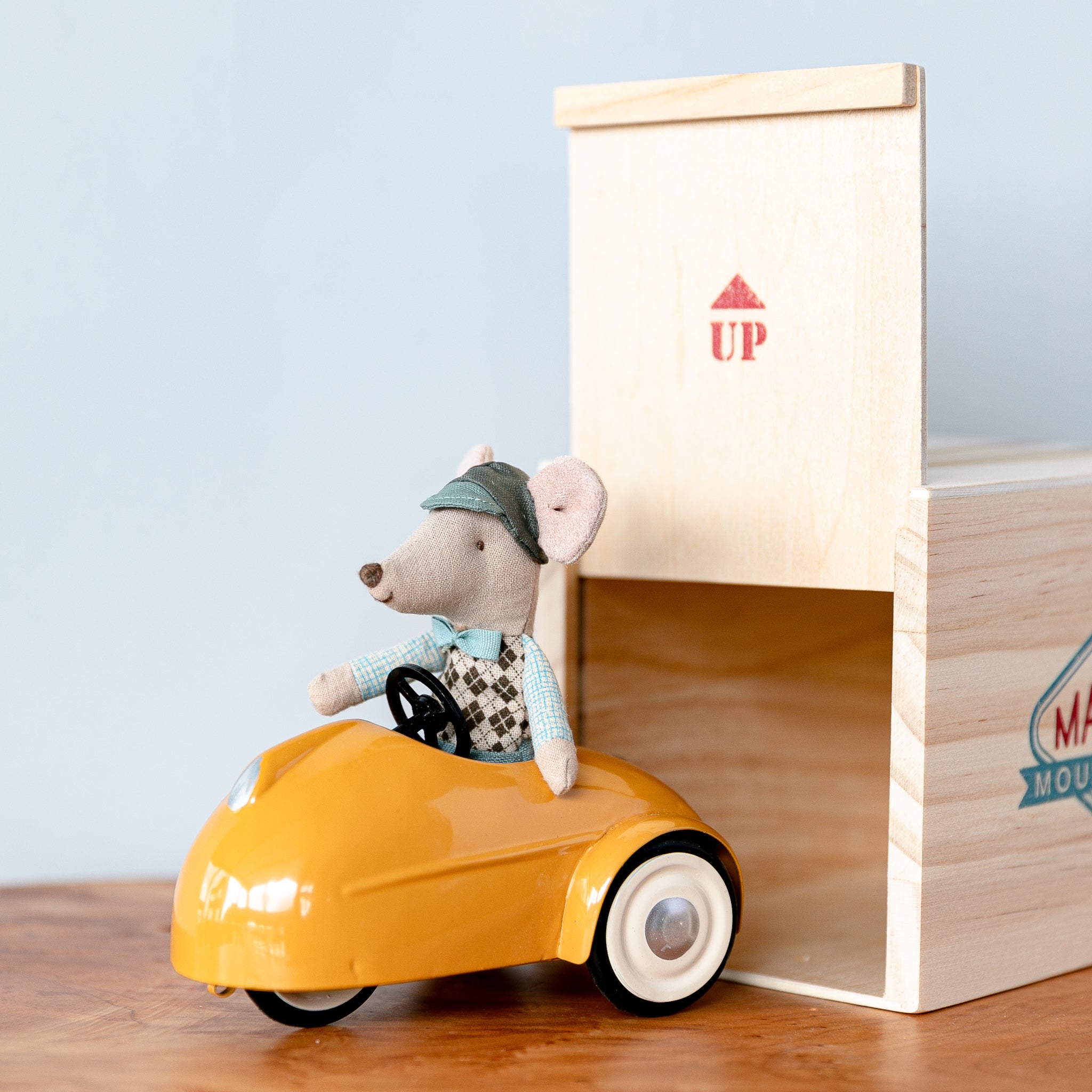 Maileg | Mouse Car with Garage