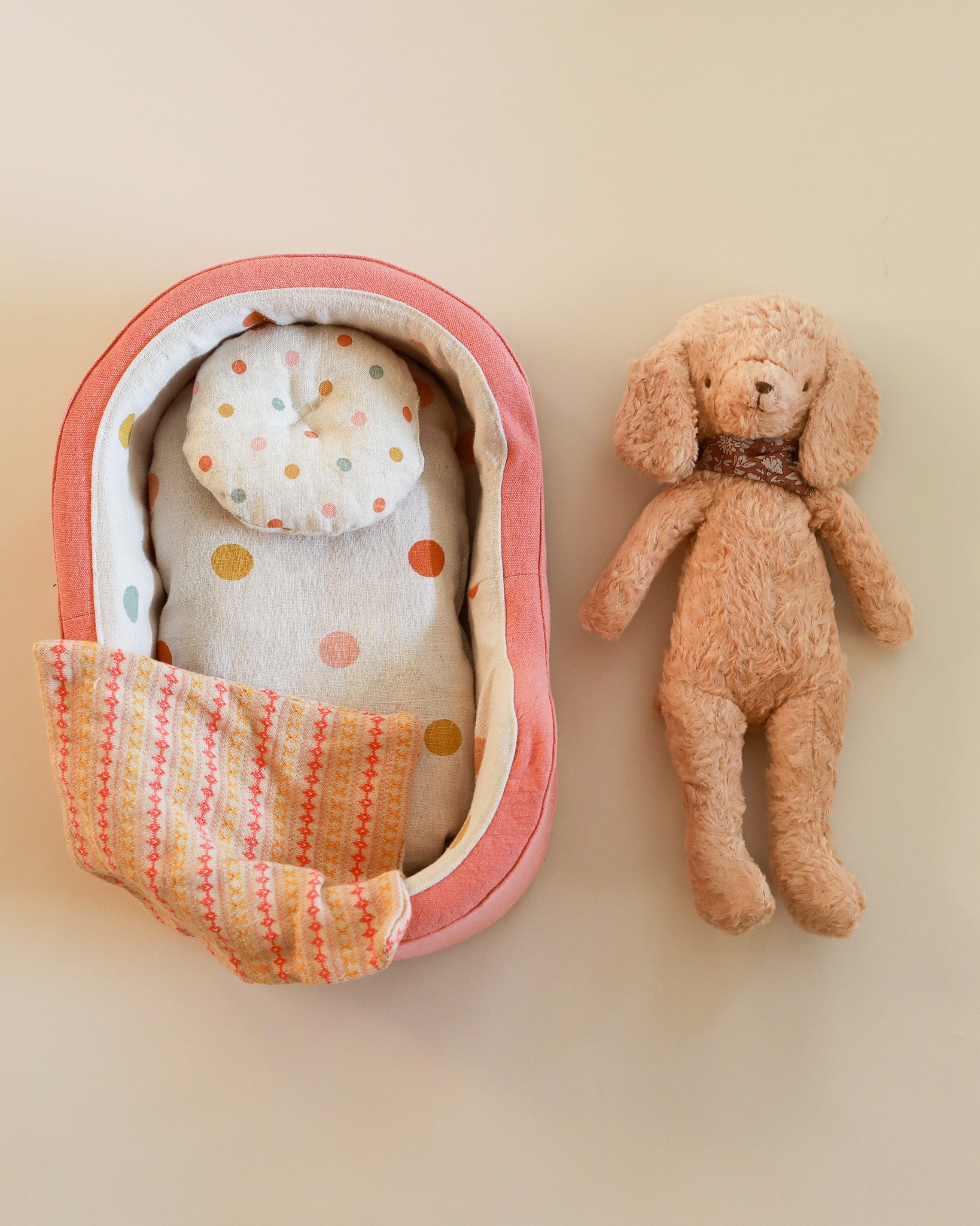 Maileg | Plush Poodle Dog with Dog Bed - Coral 