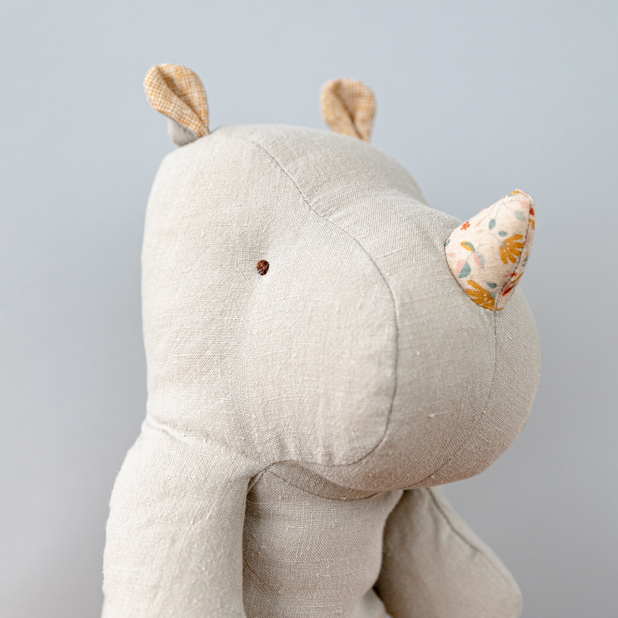 Maileg | Safari Friends - Medium Rhino