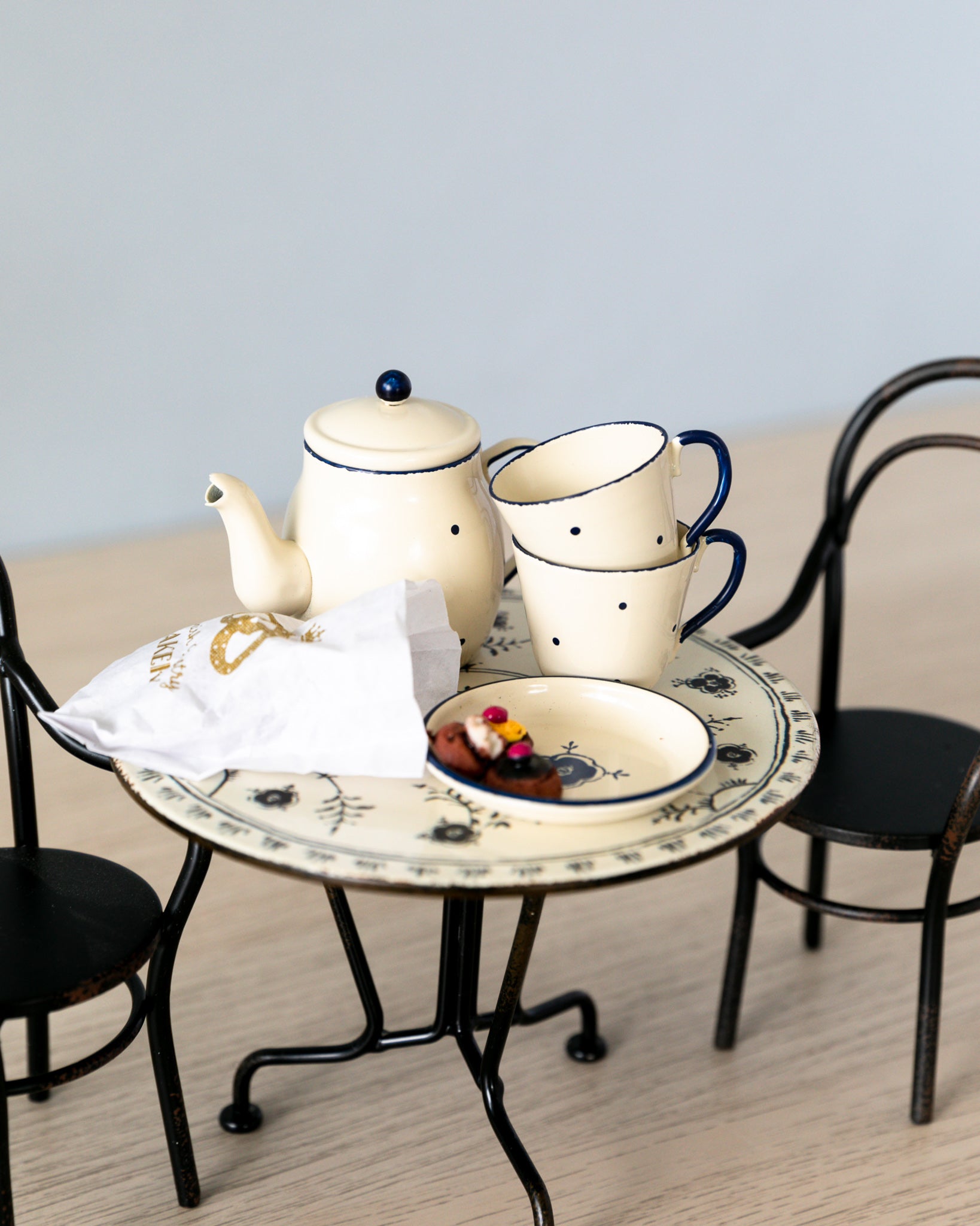 Maileg | Tea and Biscuits for Two
