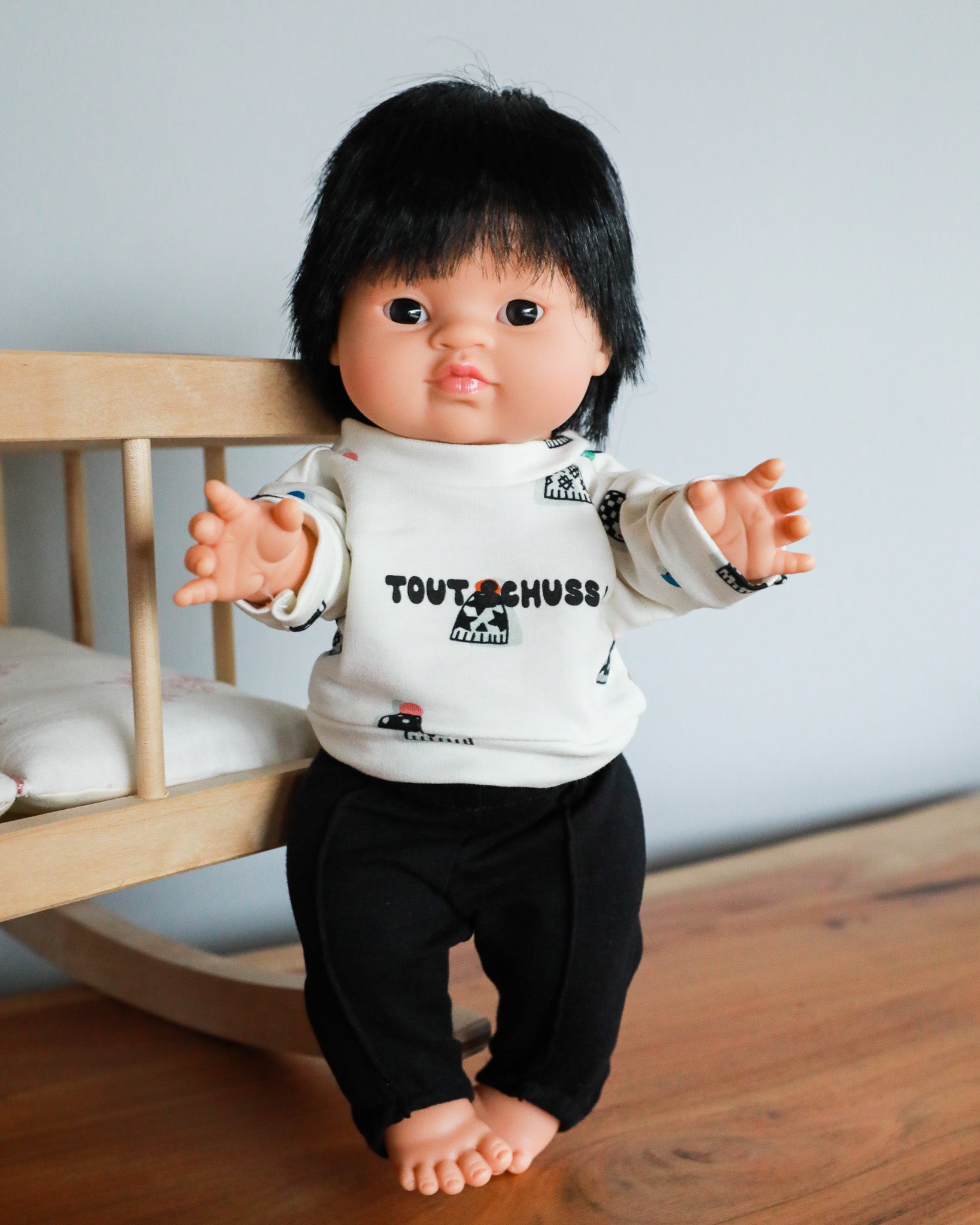 Minikane Doll Clothes | Baby Doll Sweatshirt Set Tout Shouss! - White & Black