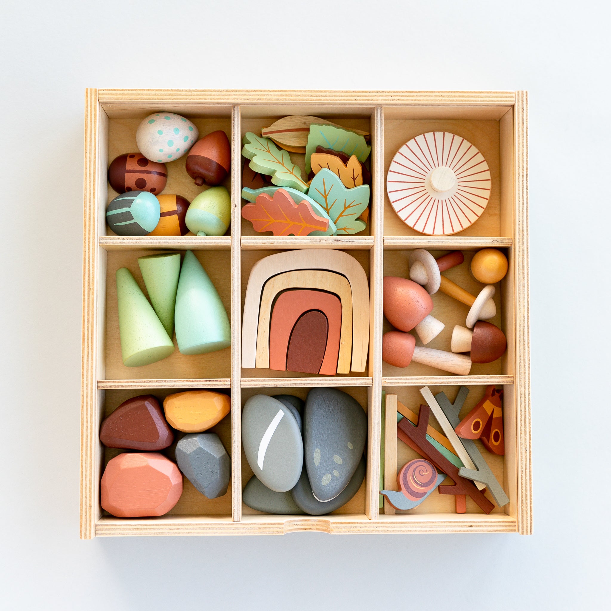 Forest Treasures Wooden Tinker Tray