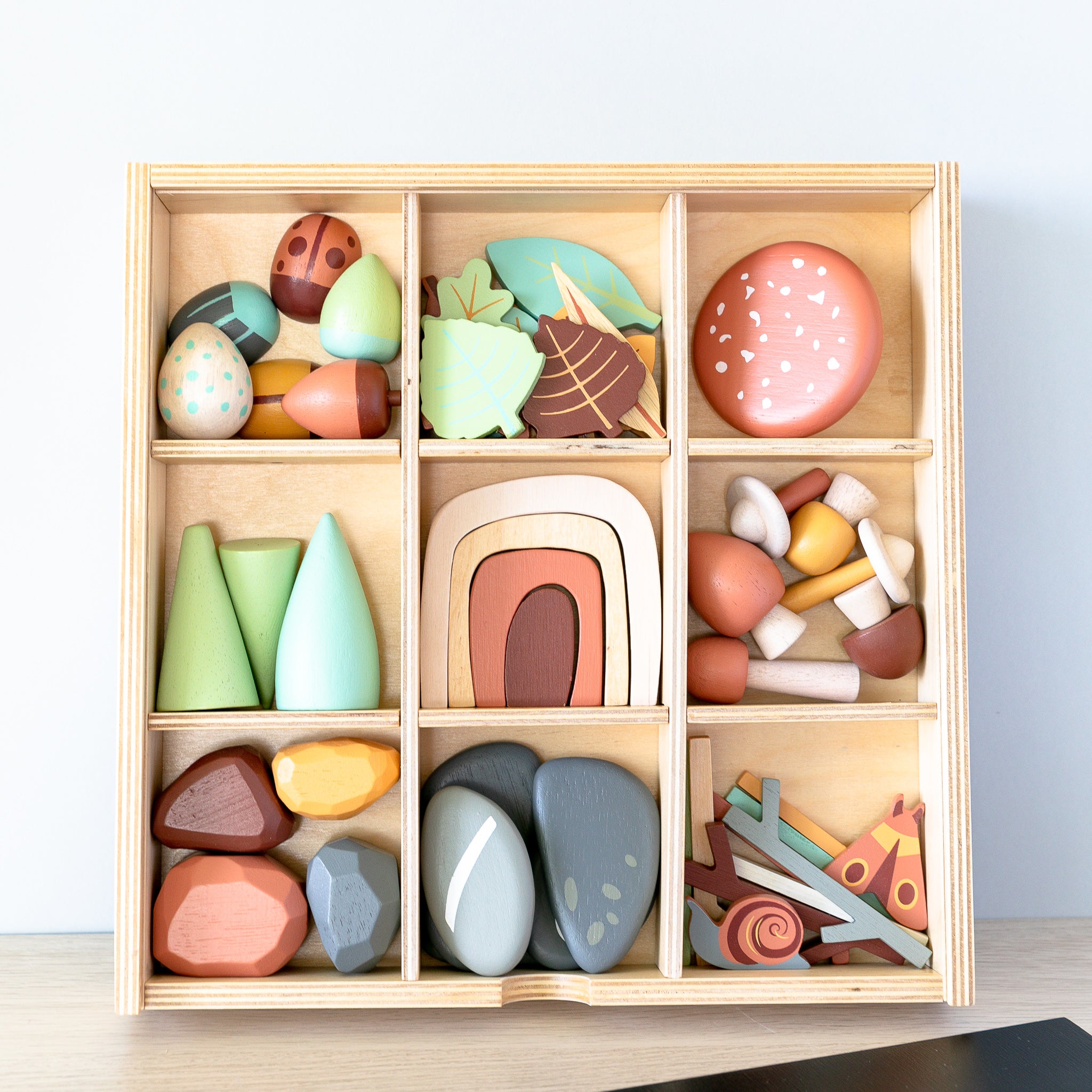 Forest Treasures Wooden Tinker Tray