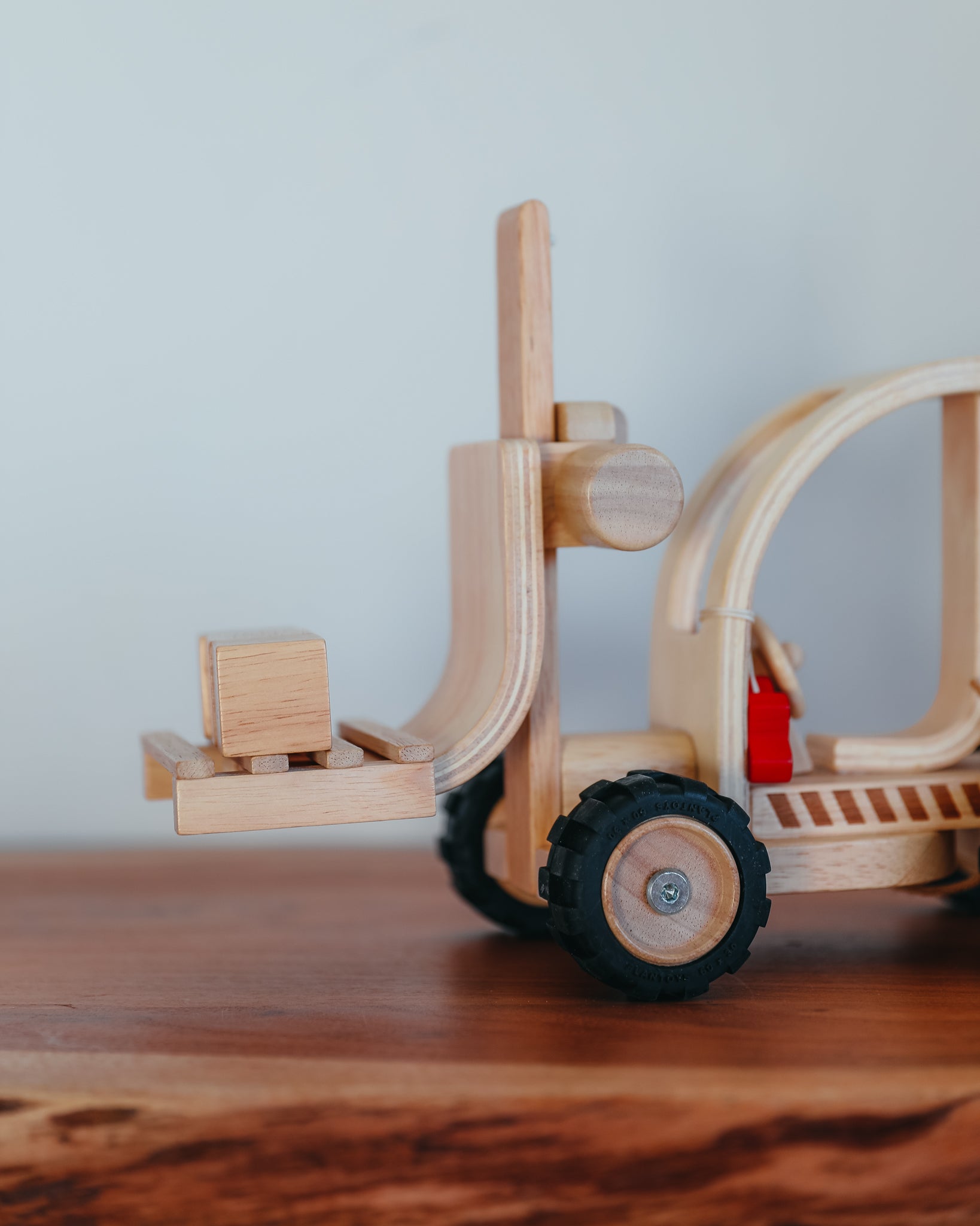 PlanToys | Toy Forklift