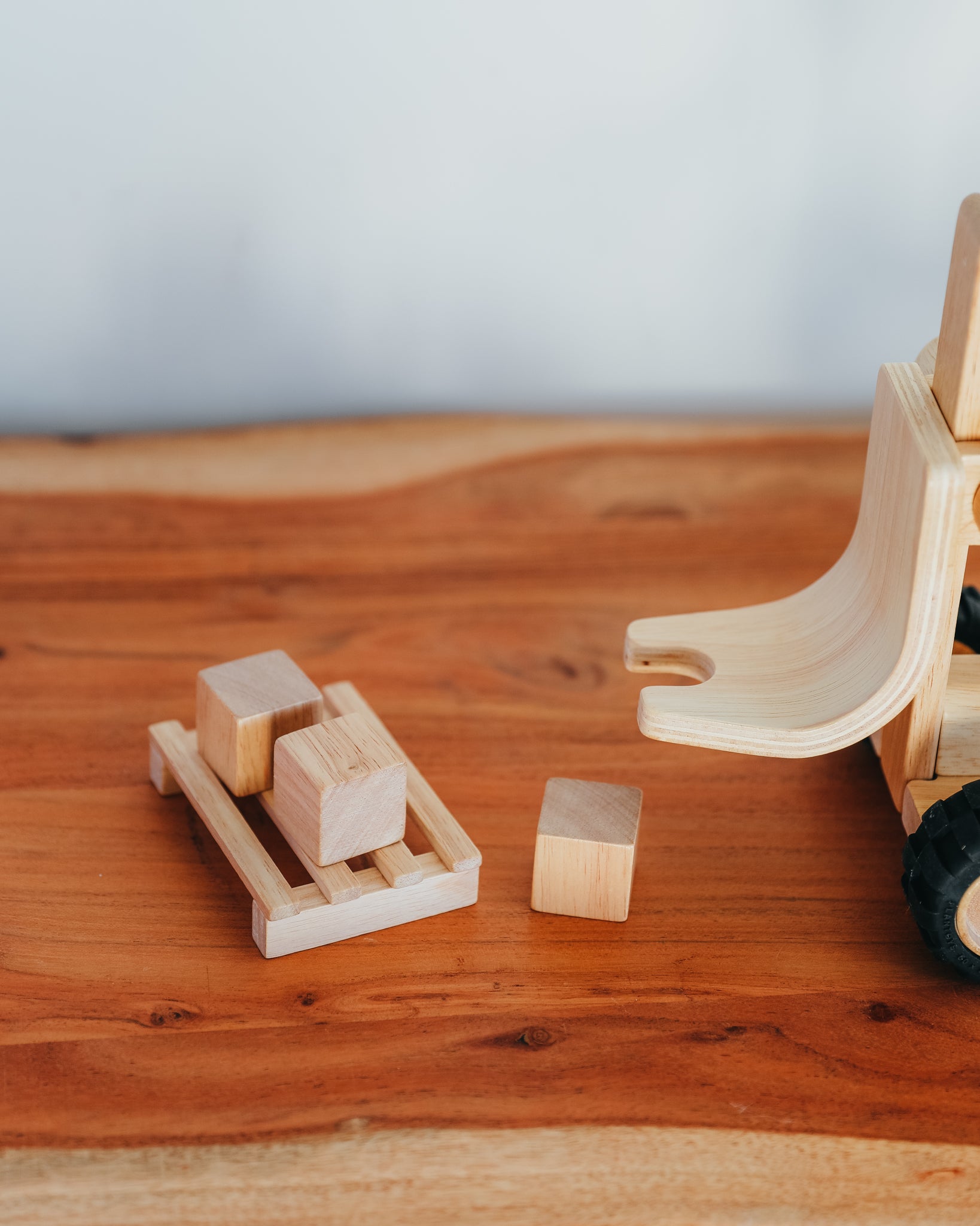 PlanToys | Toy Forklift