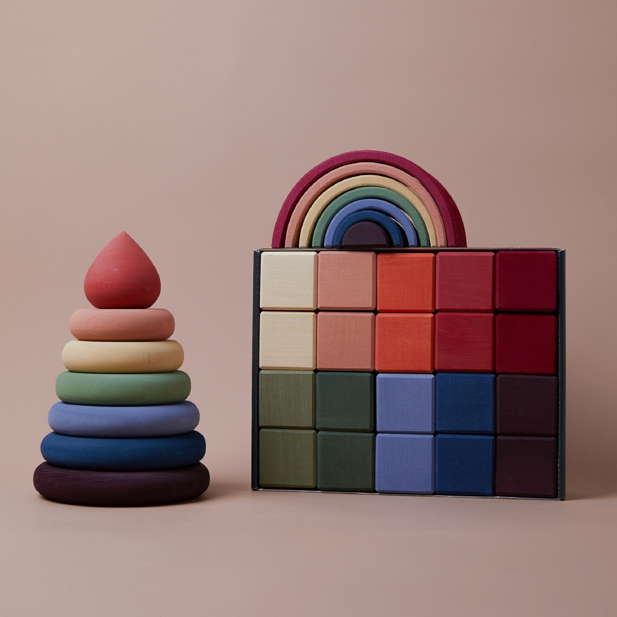 Raduga Grez | Wooden Rainbow Stacking Tower