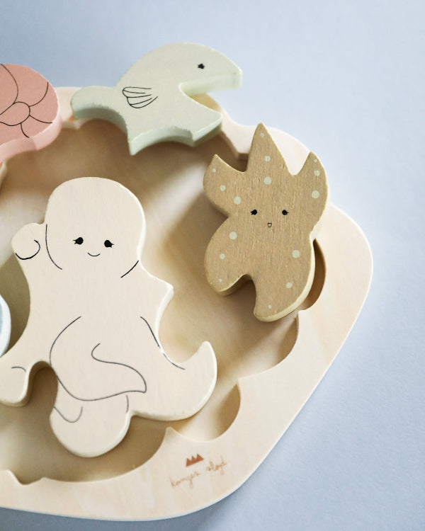 Sea Animals Wooden Clam Puzzle