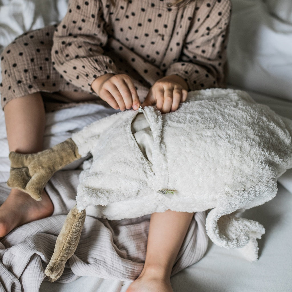 Senger Organic | Cuddly Animal - White Goose – Playroom Collective | Lätzchen