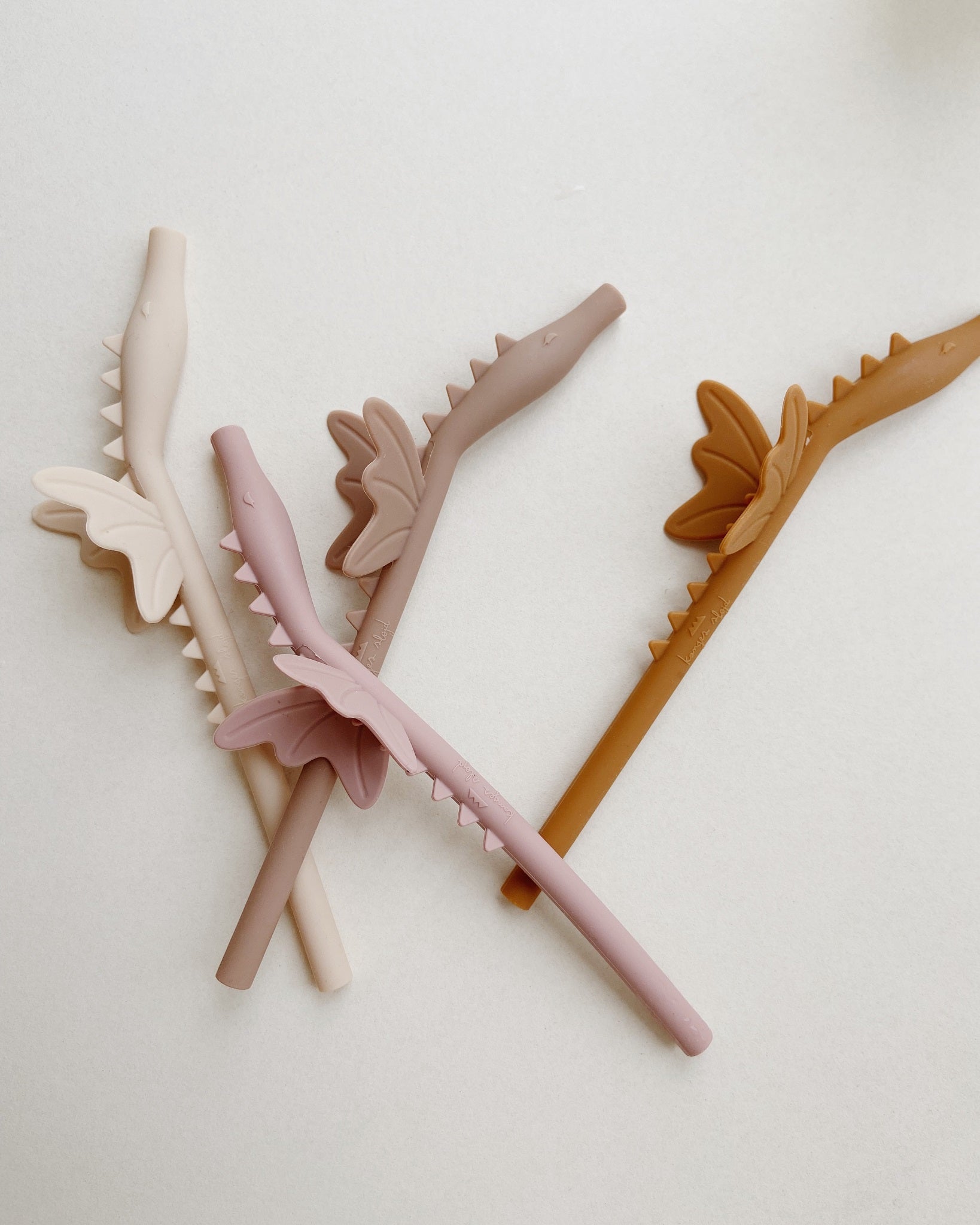 Silicone Dragon Straws (4 pack) - Blush