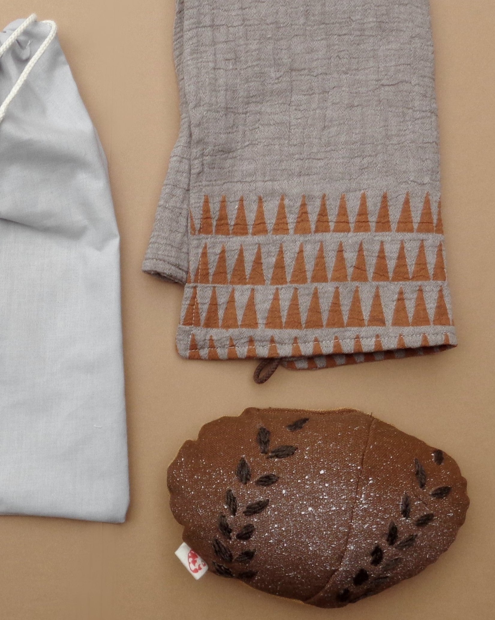 Soft Play Food Set - Bread and Towel Set