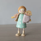 Wooden Doll Family - The Goodwoods
