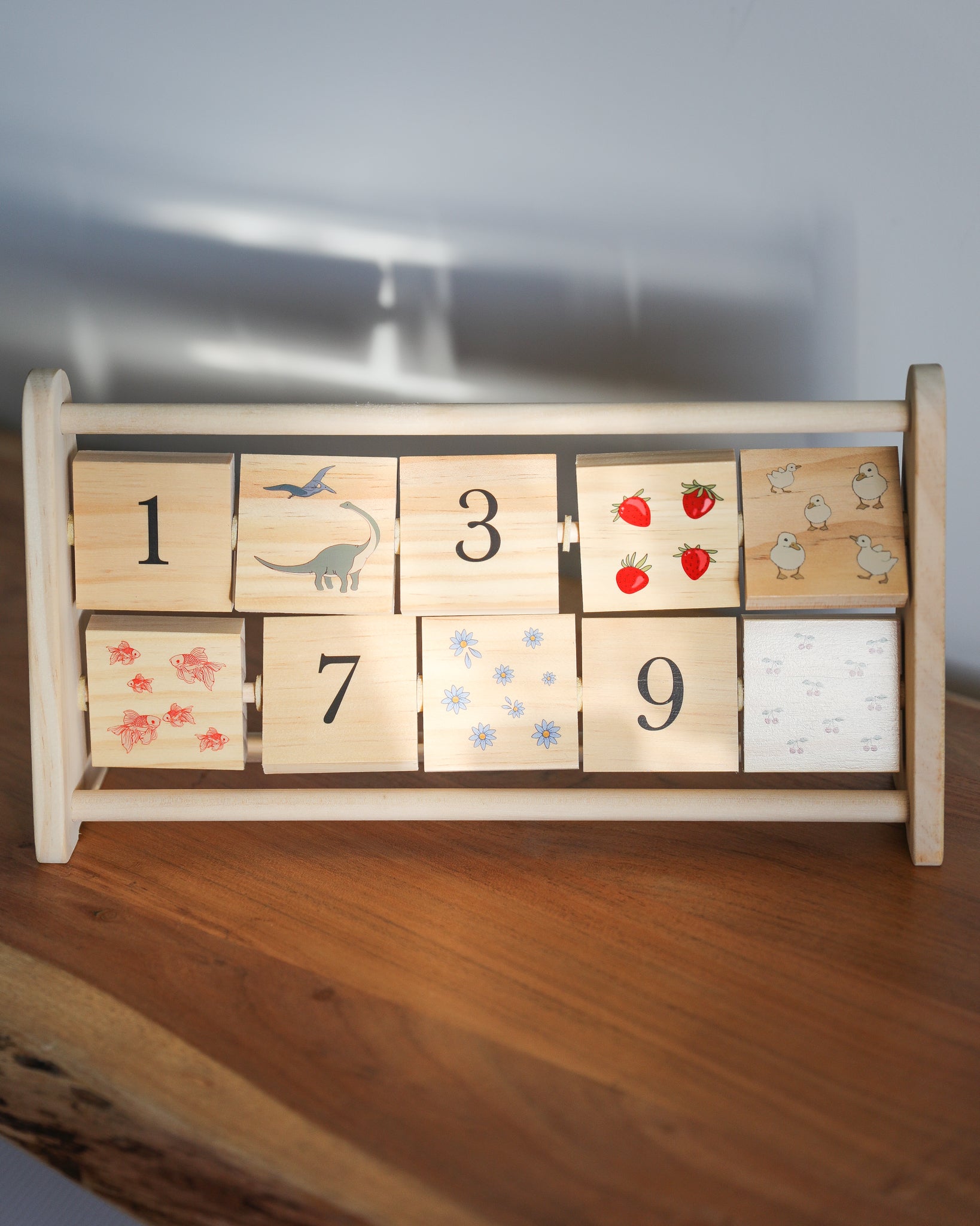 Wooden Counting Numbers Frame